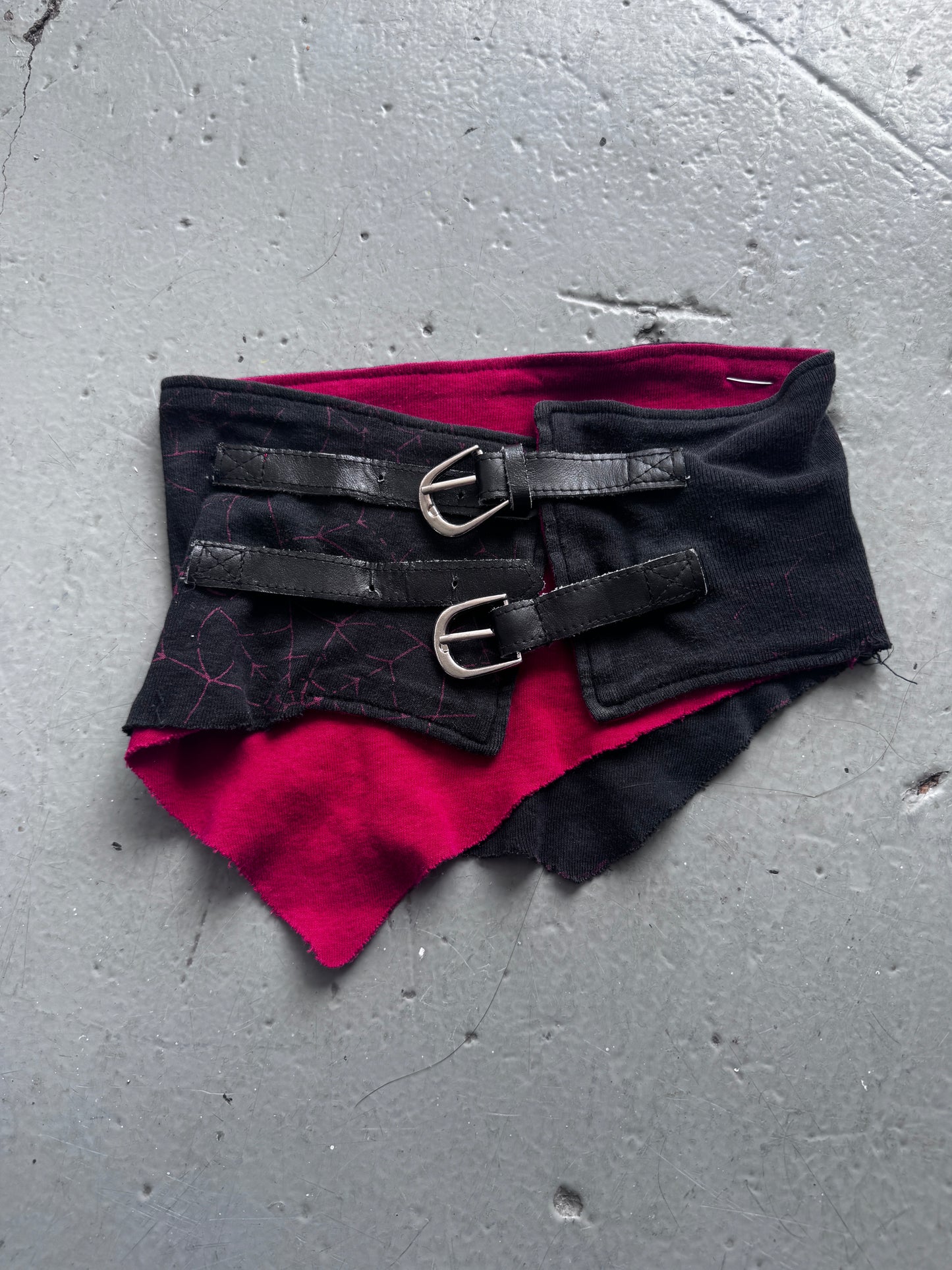 H.Naoto Buckle Neck Scarf