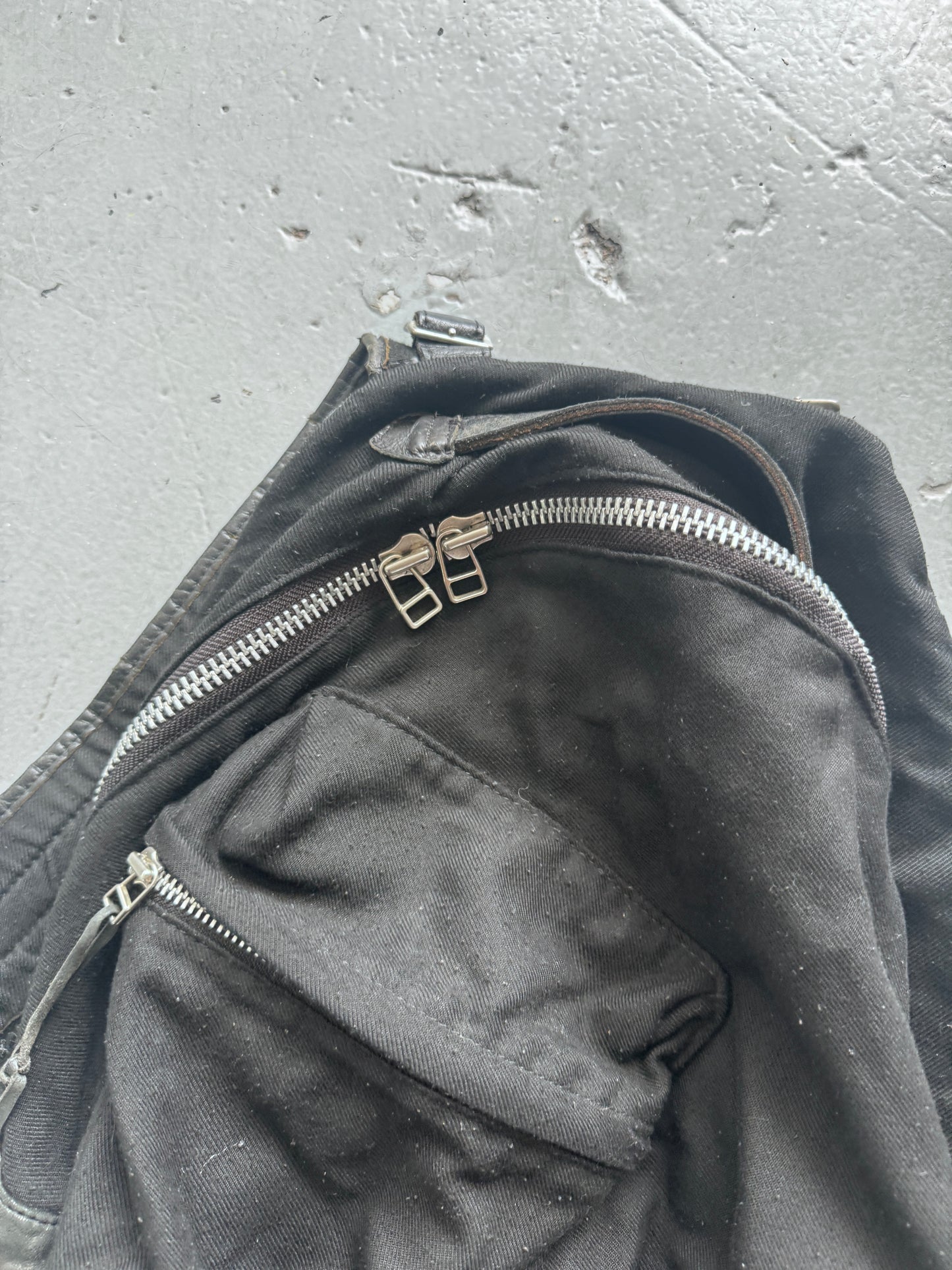 diet butcher slim skin buckle leather backpack