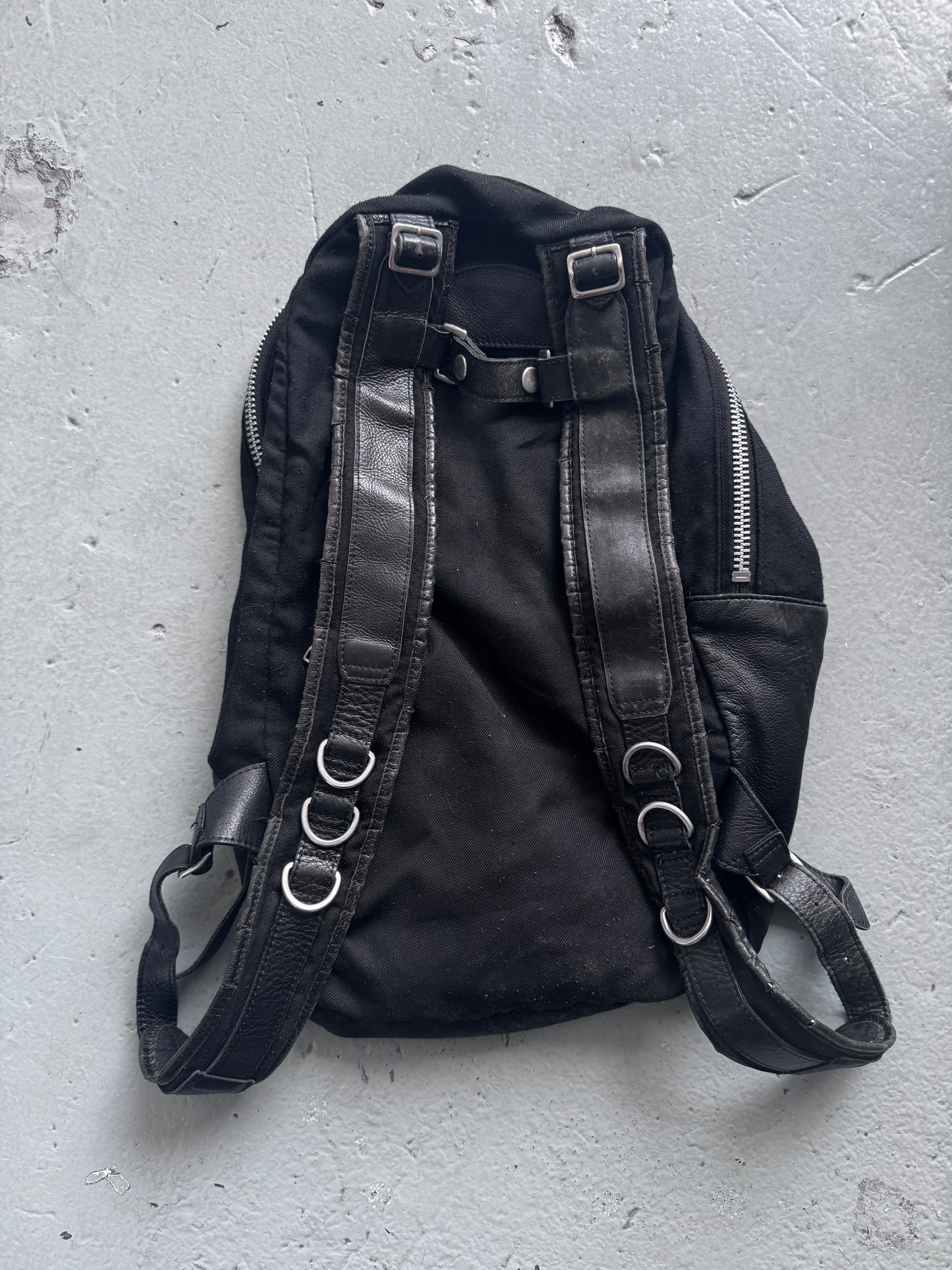 diet butcher slim skin buckle leather backpack