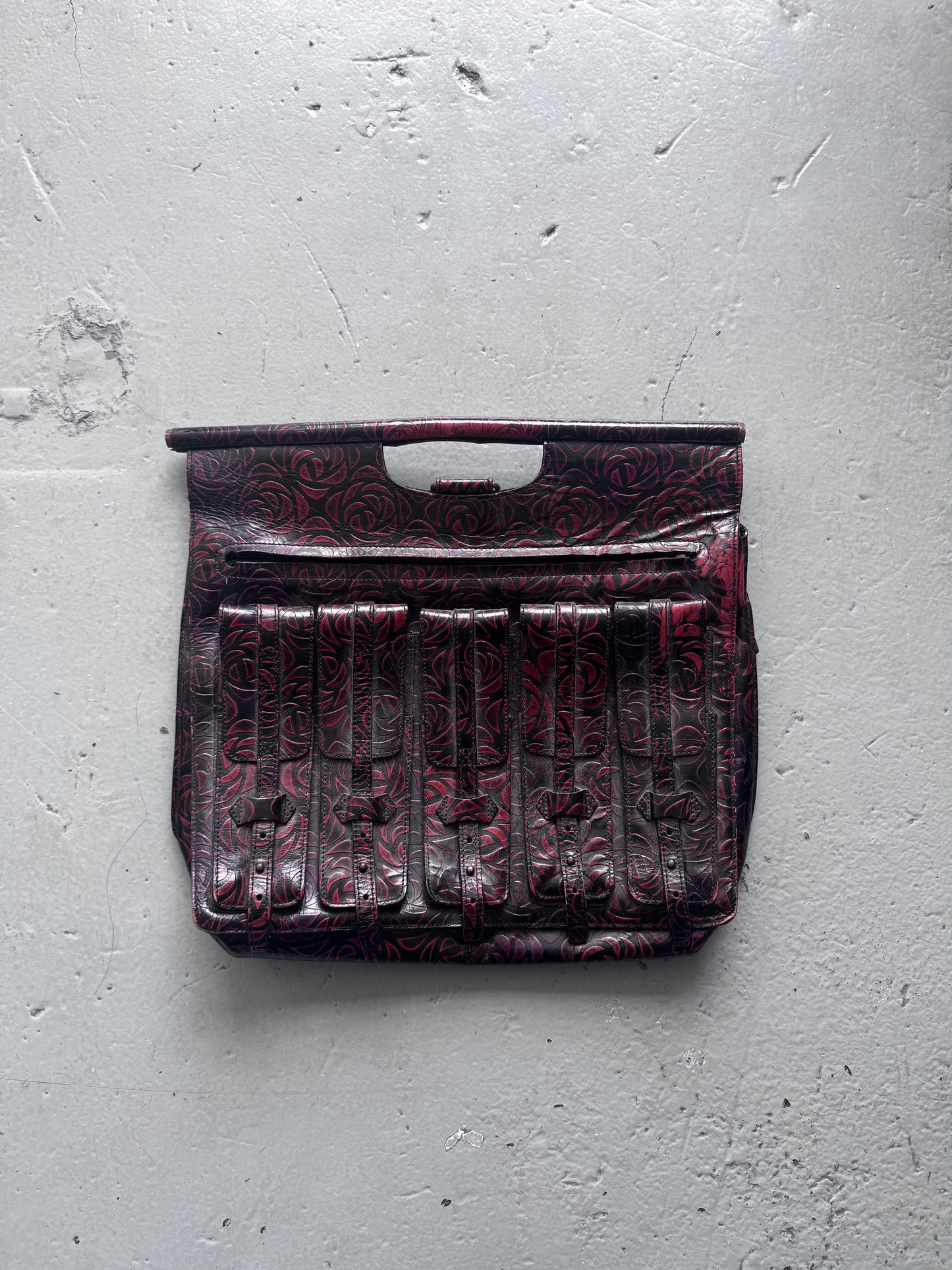 beauty:beast dark knight thorn pocket bag
