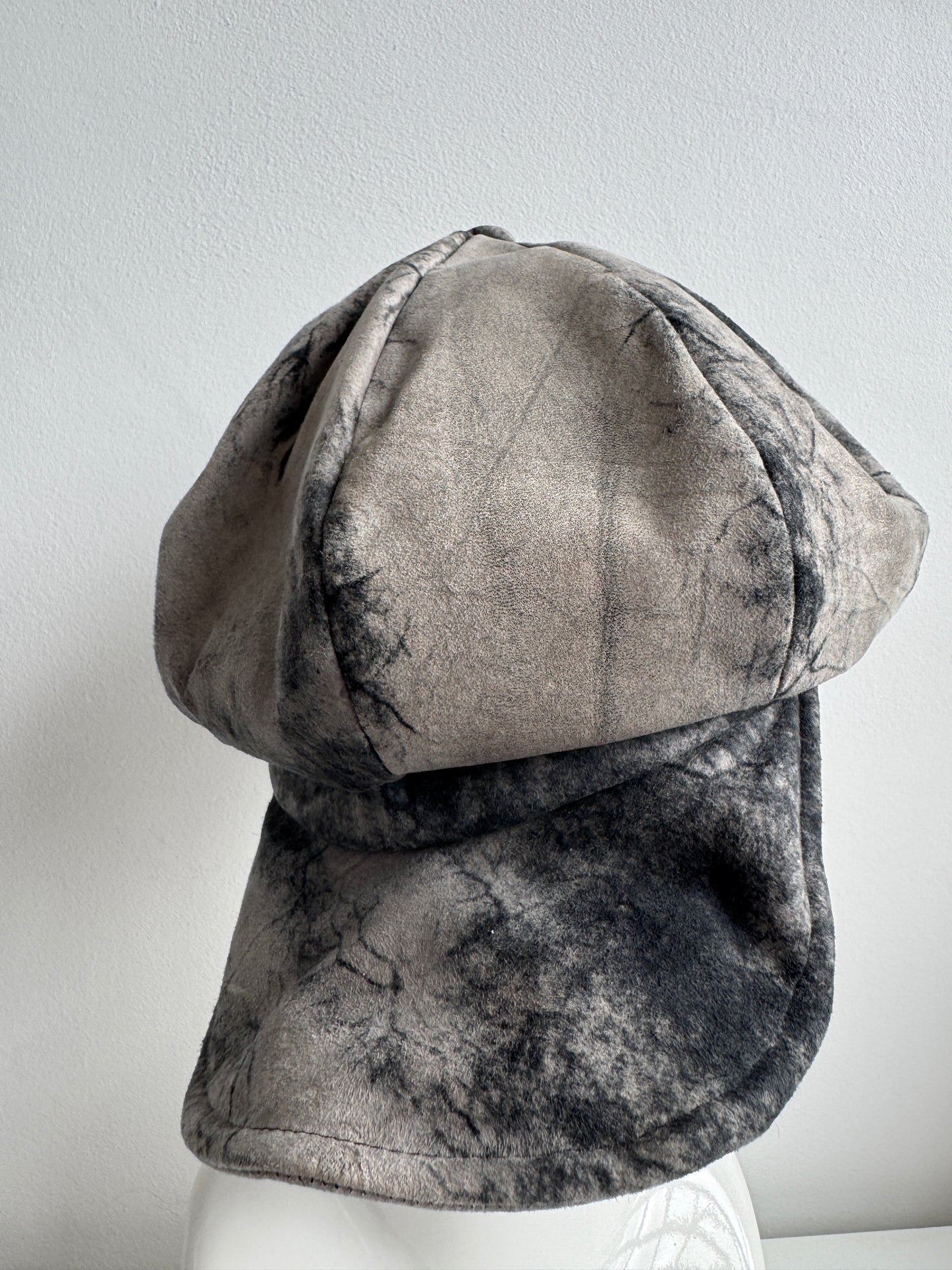 triangles hat veined leather moldable casquette hat