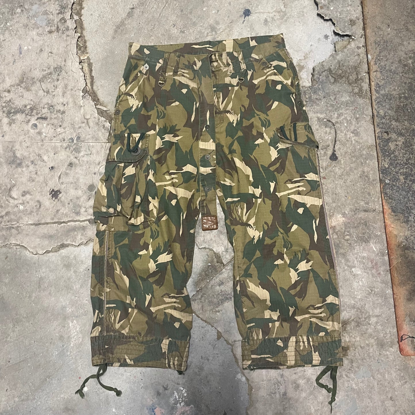 PPFM 90s 3/4 Length Camo Shorts