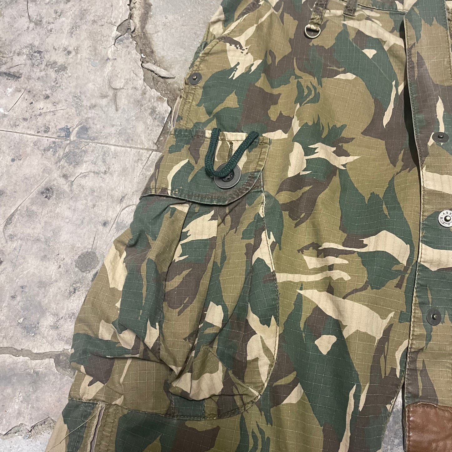 PPFM 90s 3/4 Length Camo Shorts