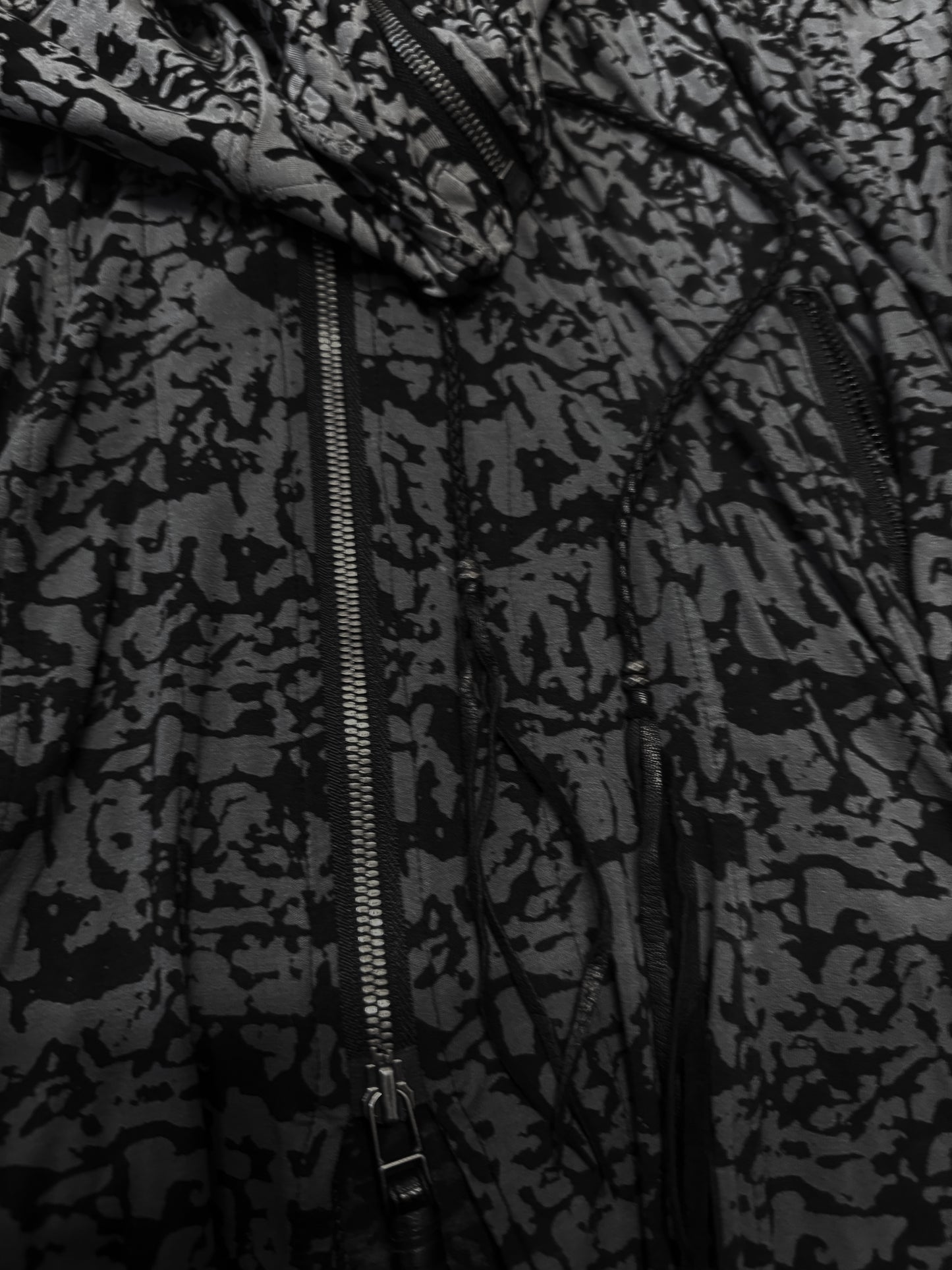 KMRII Patterned Lightweight Hoodie