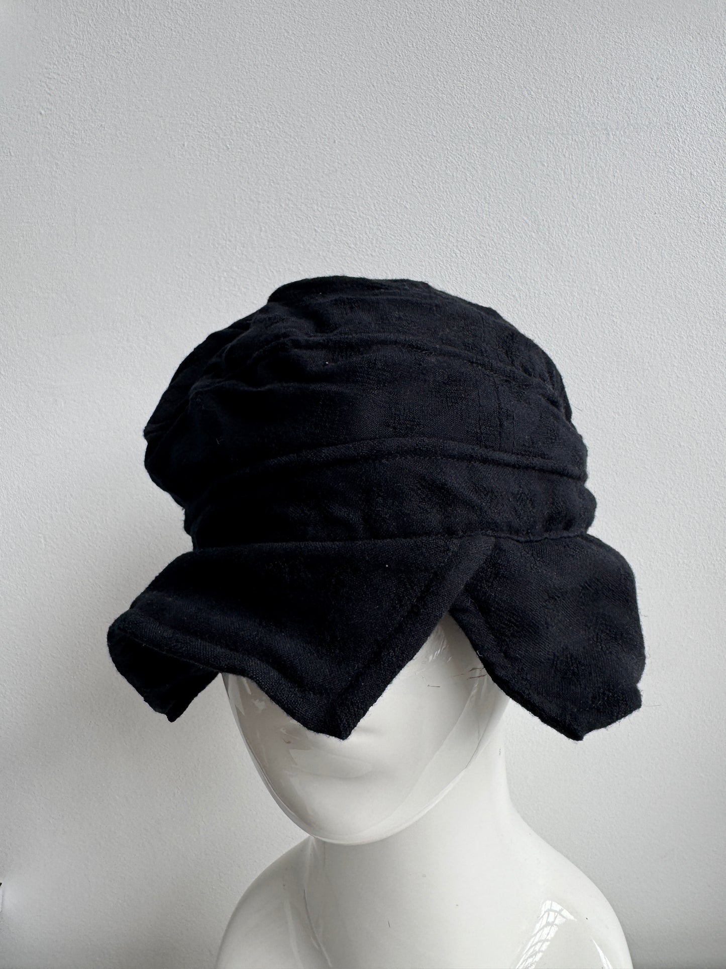 Aleksandr Manamis adjustable wool wired hat