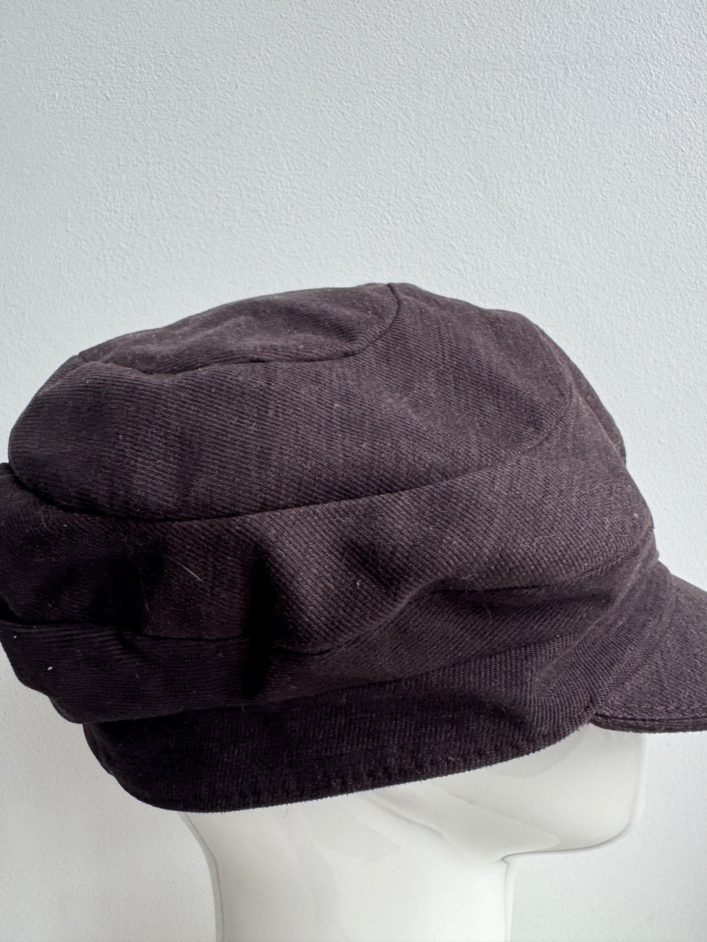 ca4la articulated hat