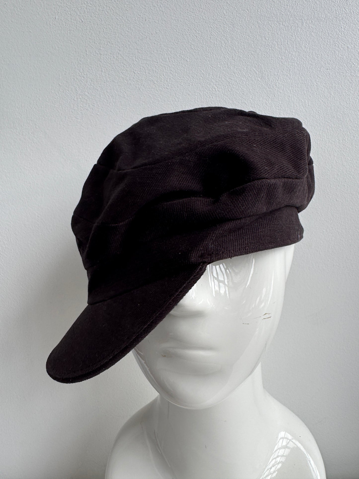 ca4la articulated hat