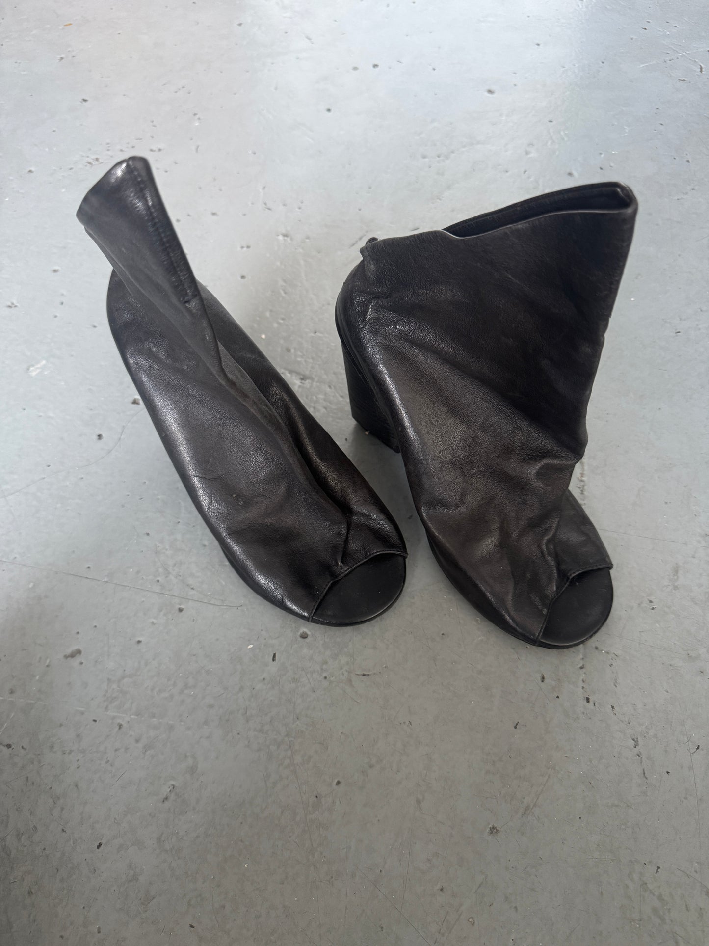 marsell thick winged heel 39