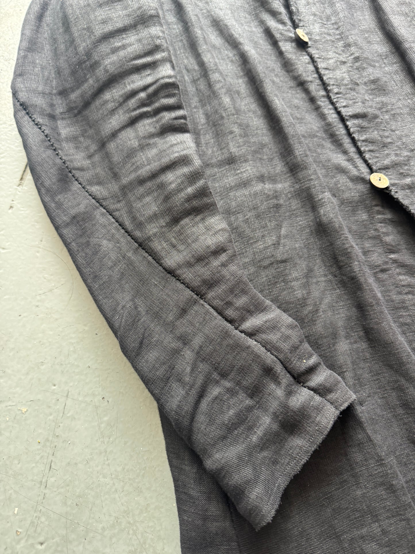 a diciannoveventitre linen scar coat