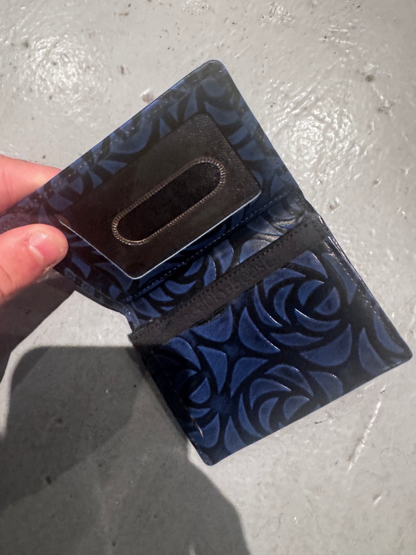 beauty:beast dark knight rose wallet