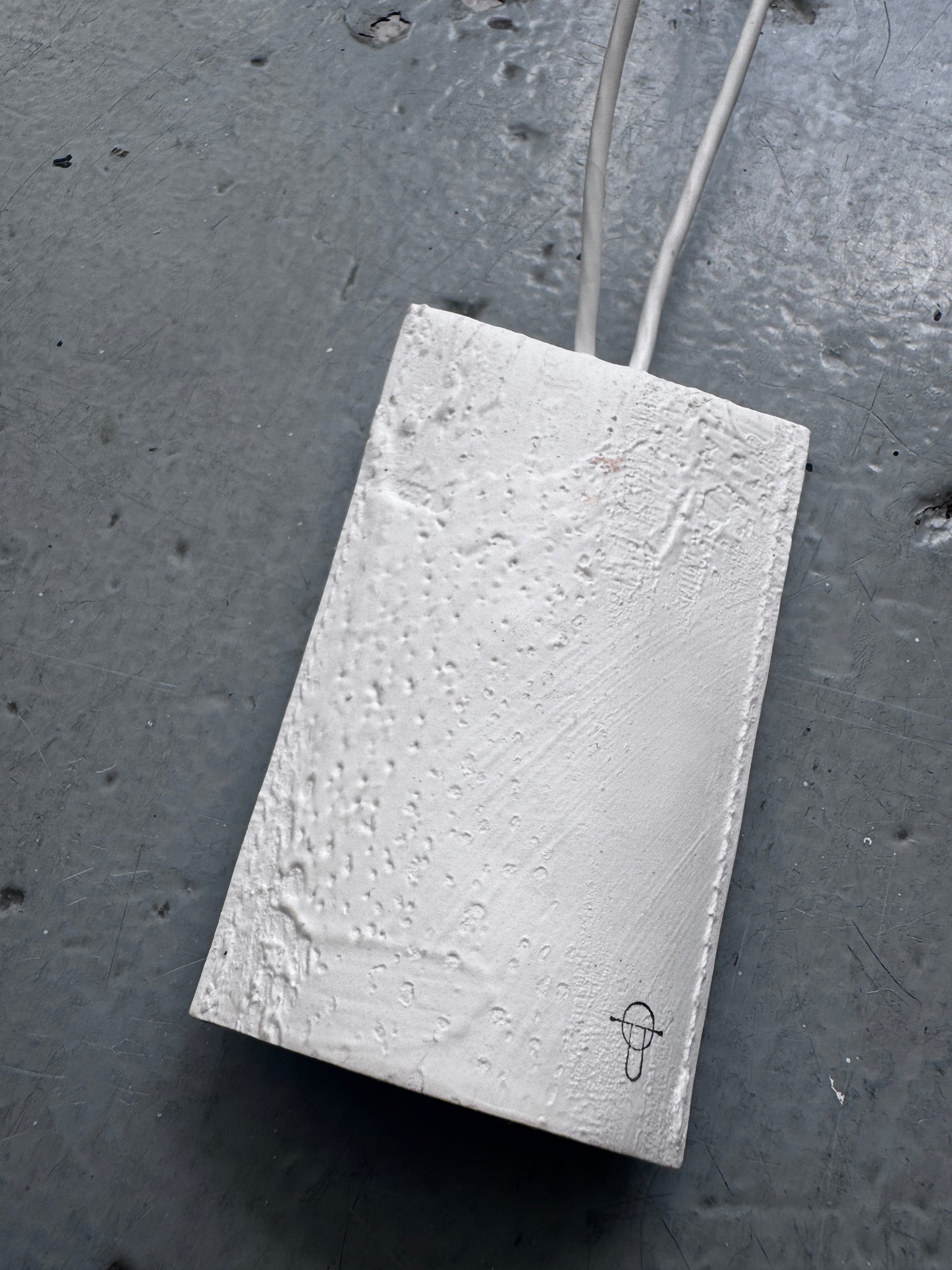 Kagari Yusuke 'WALL' Key Holder