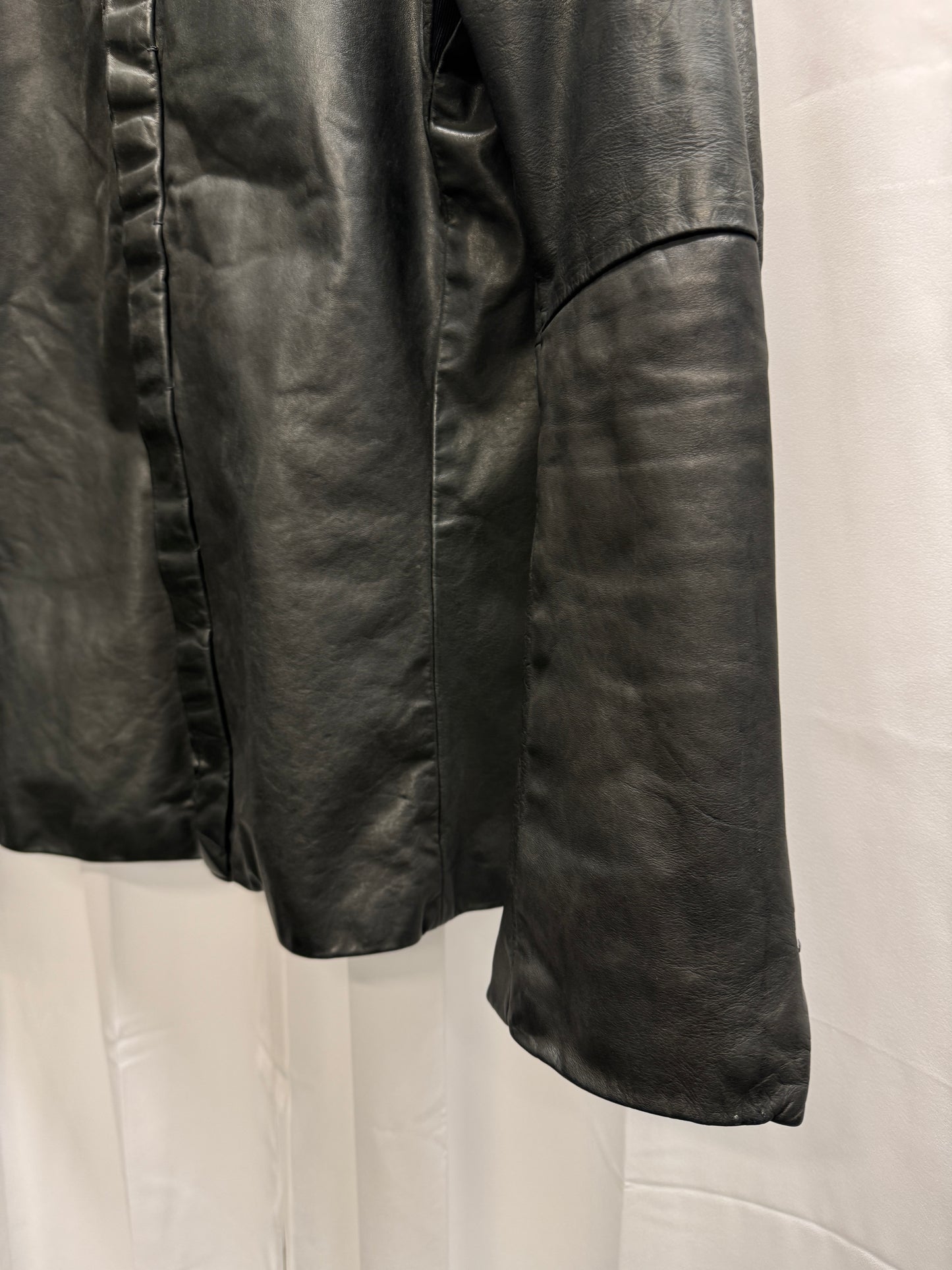 lumen et umbra open scar stitch leather shirt