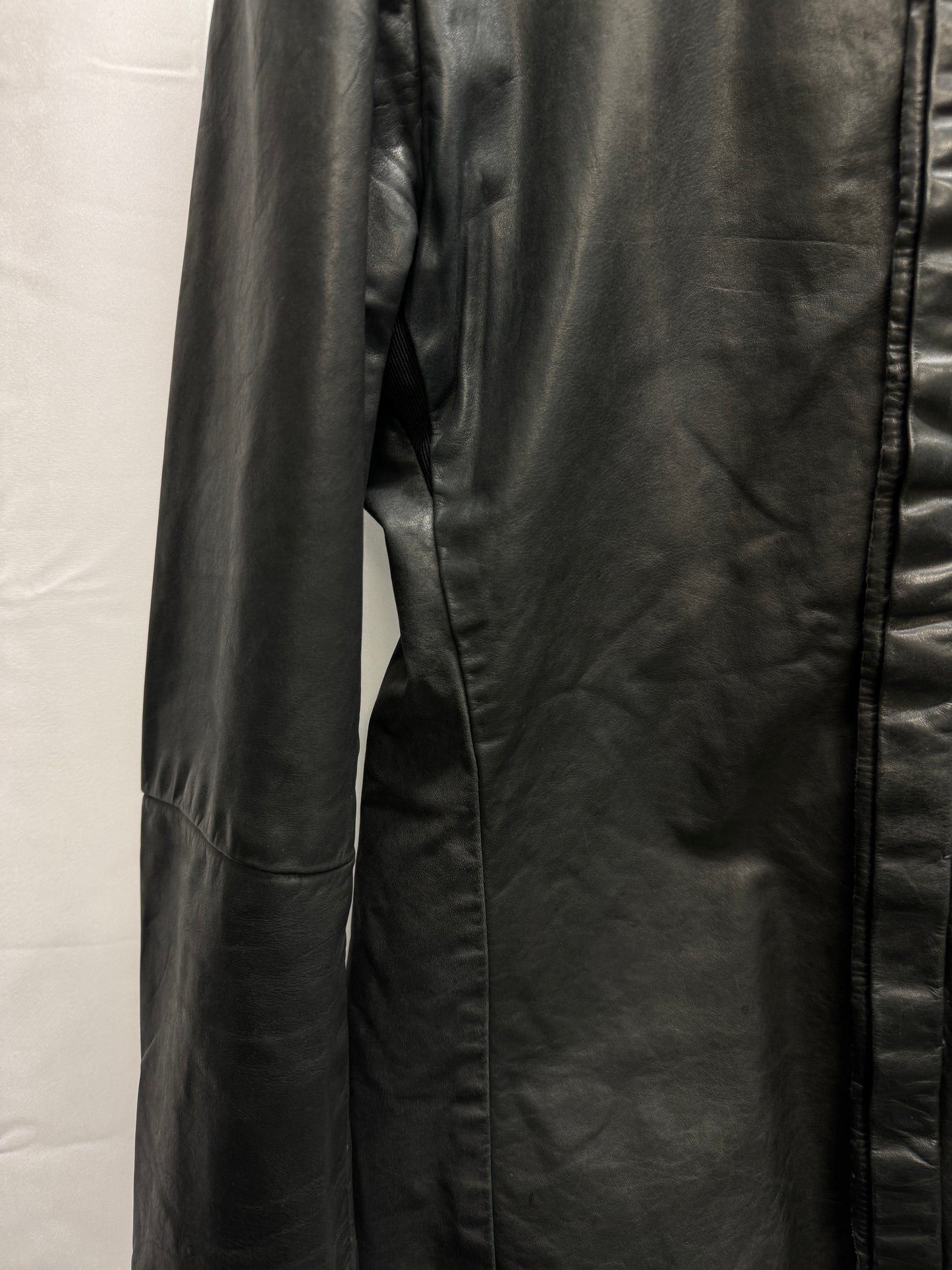 lumen et umbra open scar stitch leather shirt