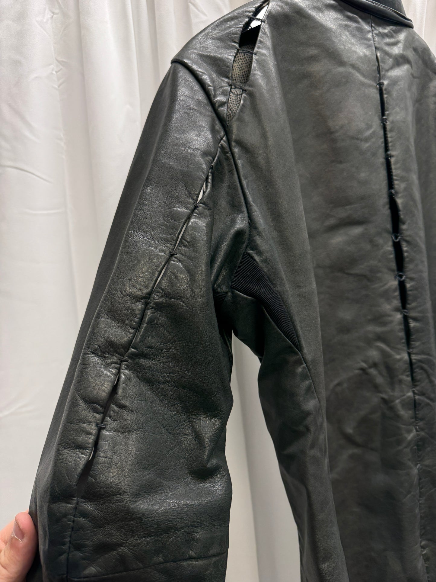 lumen et umbra open scar stitch leather shirt