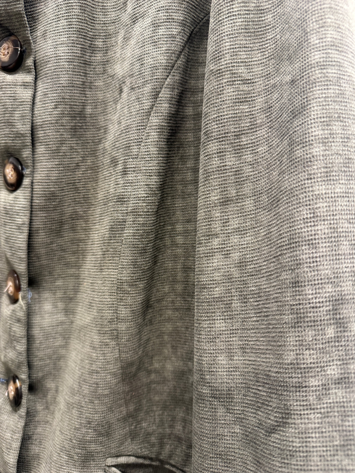 individual sentiments wool buttoned coat
