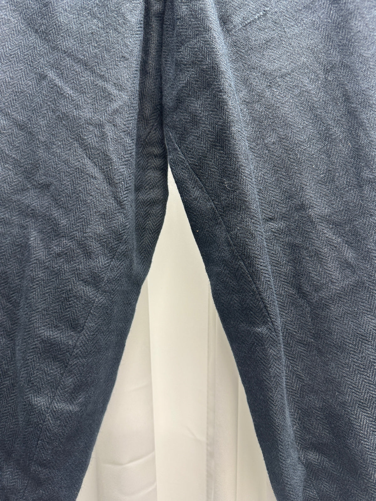olubiyi thomas linen cropped twist cut raw trouser