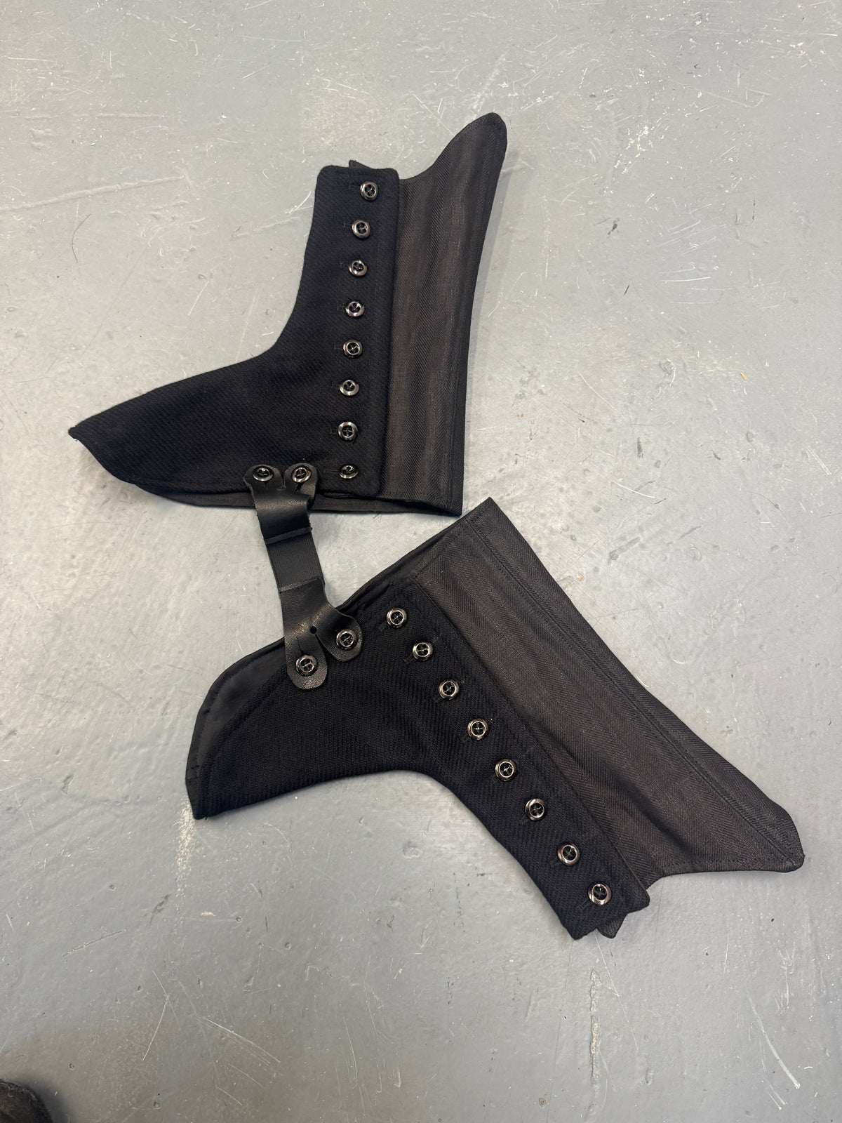 Olubiyi Thomas buttoned Shoe Covers / Spats