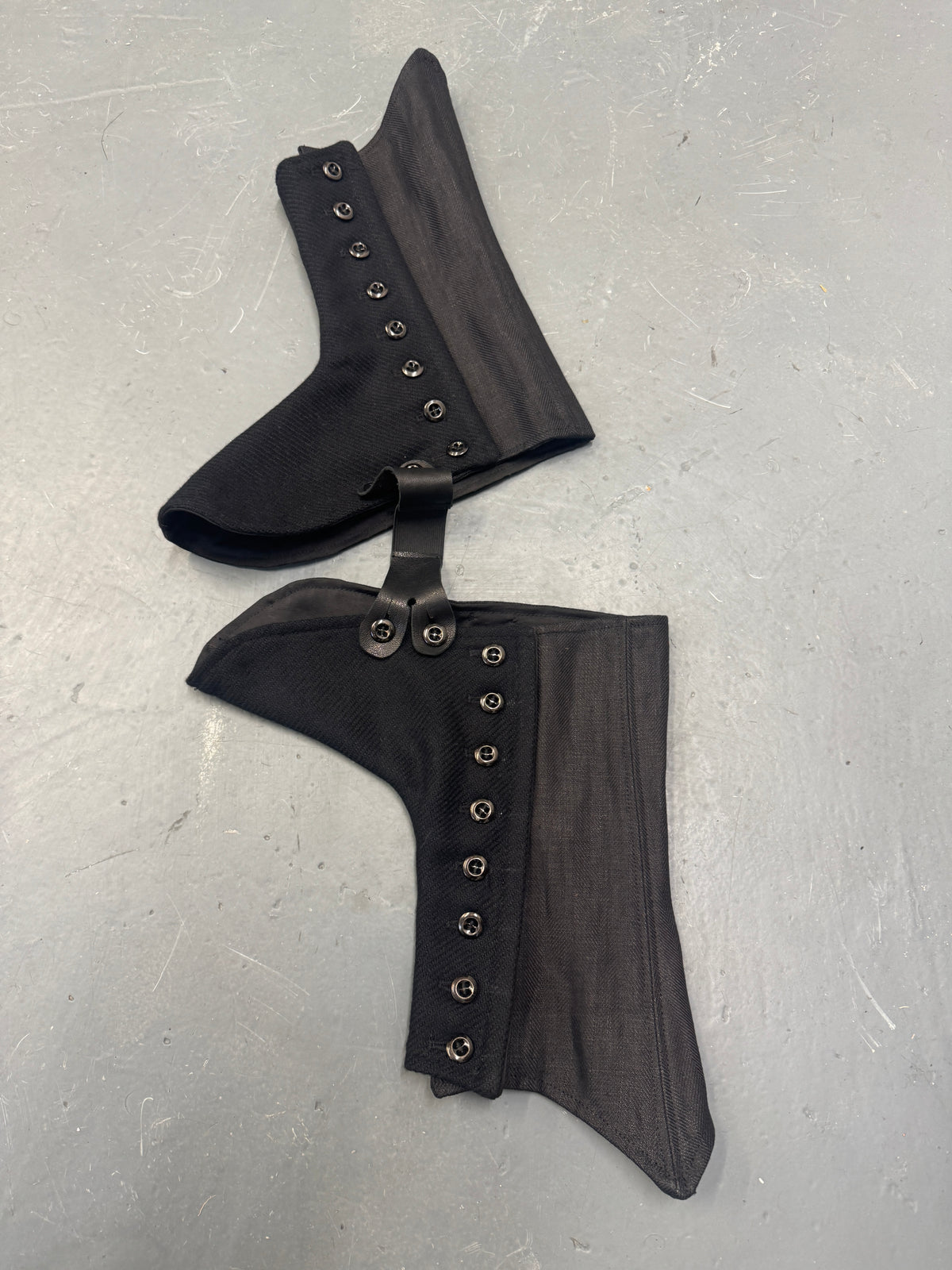 Olubiyi Thomas buttoned Shoe Covers / Spats