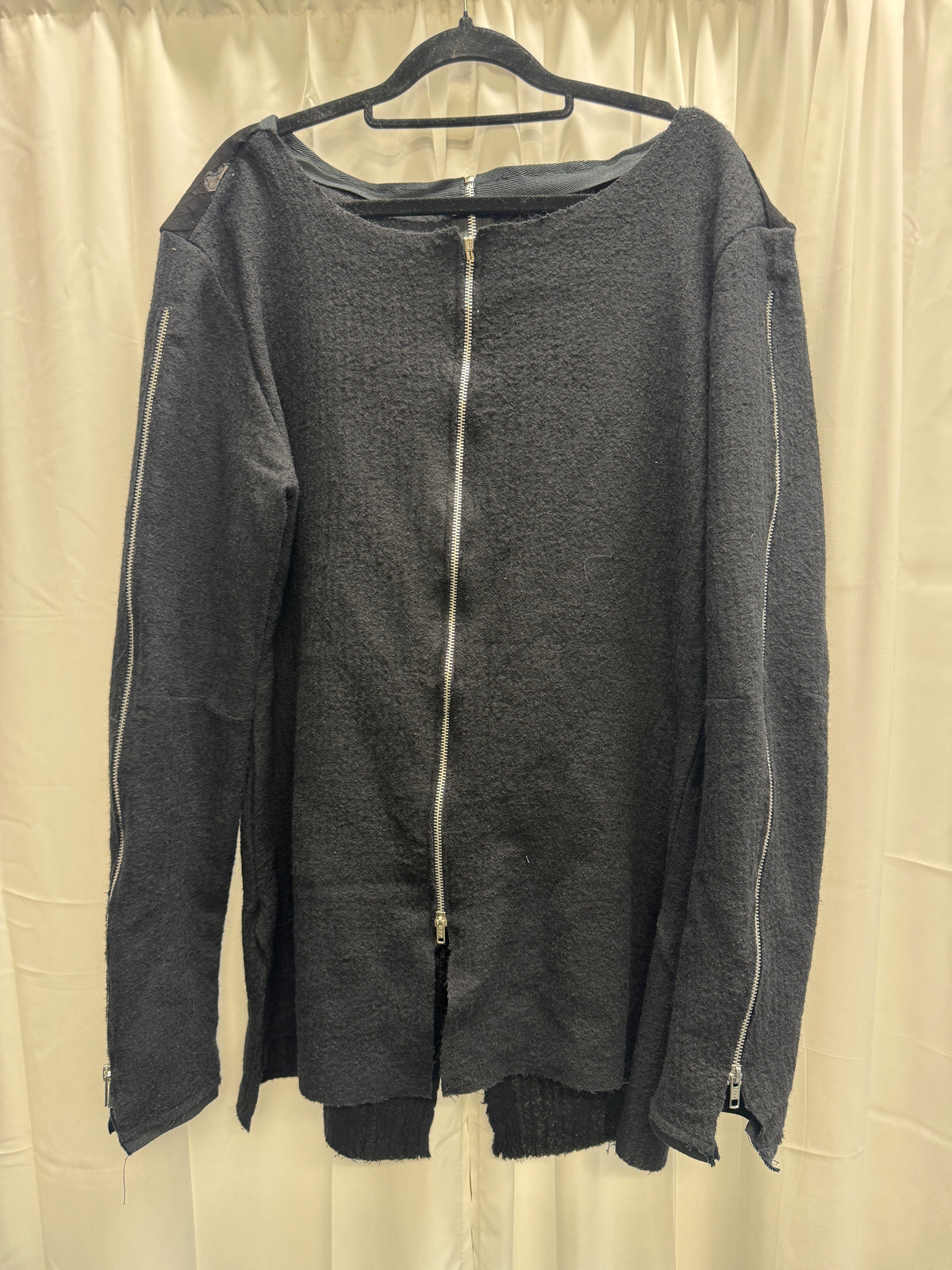 olubiyi thomas raw leather wing patch multi zip knit