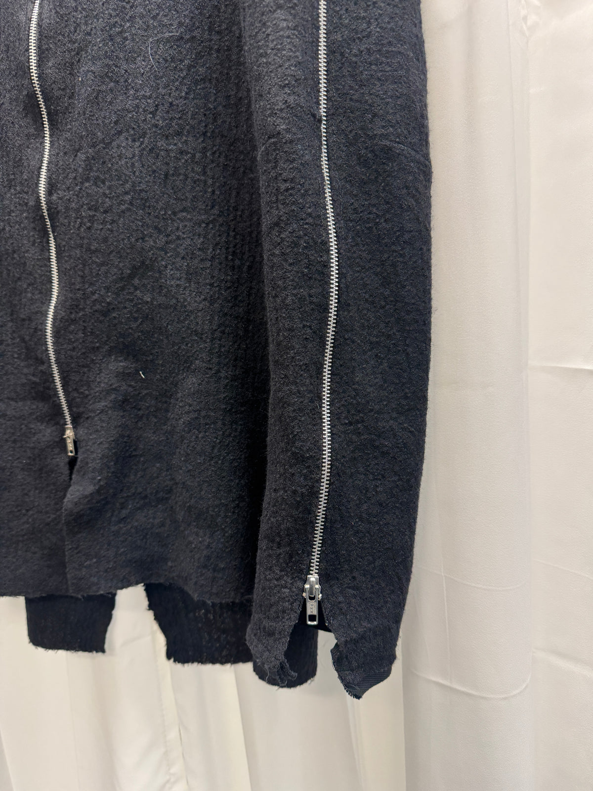 olubiyi thomas raw leather wing patch multi zip knit