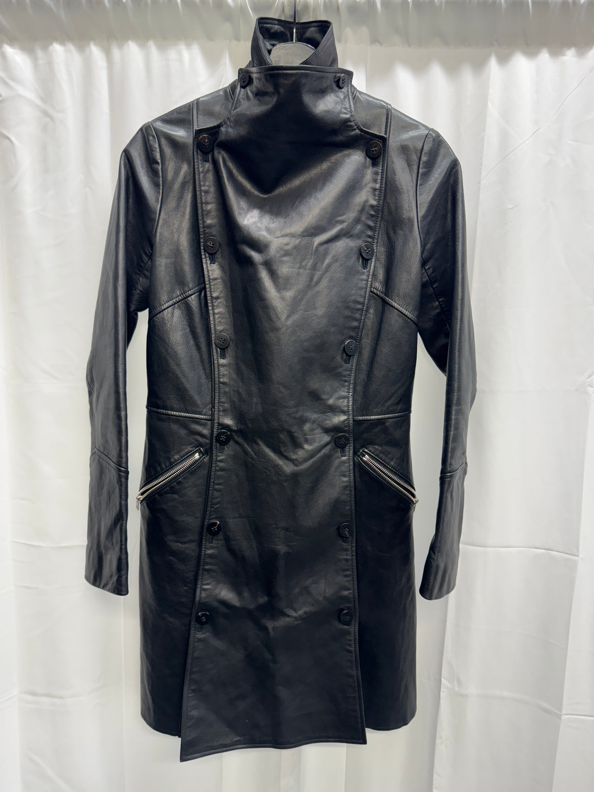 s/stere removeable napoleon buttoned layer leather coat