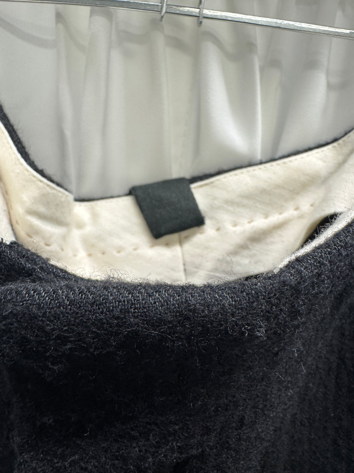 Forme D'Expression Wool Banana Cut 3D Twisted Trouser