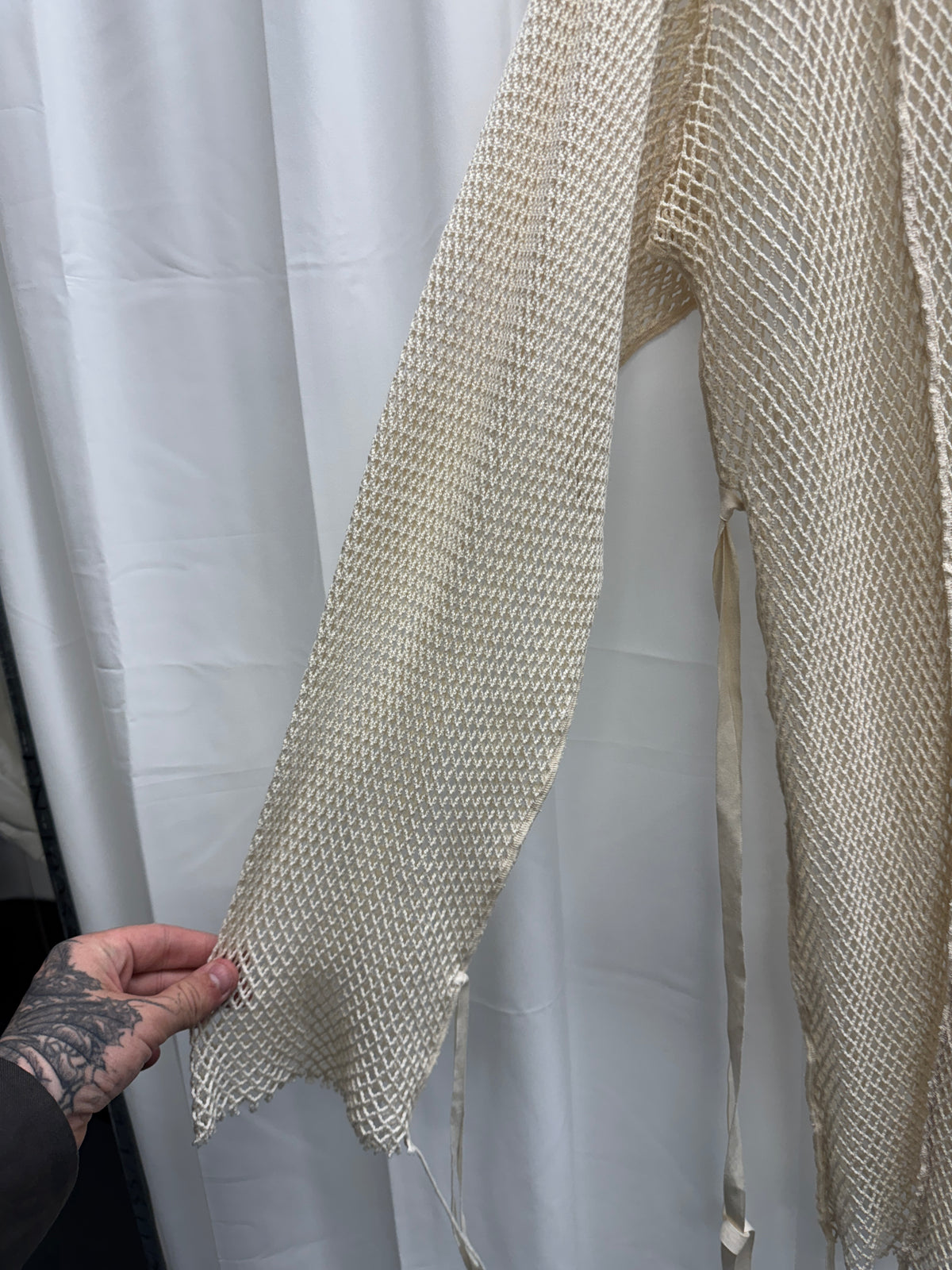 midorikawa net adjustable strapped longsleeve sweater