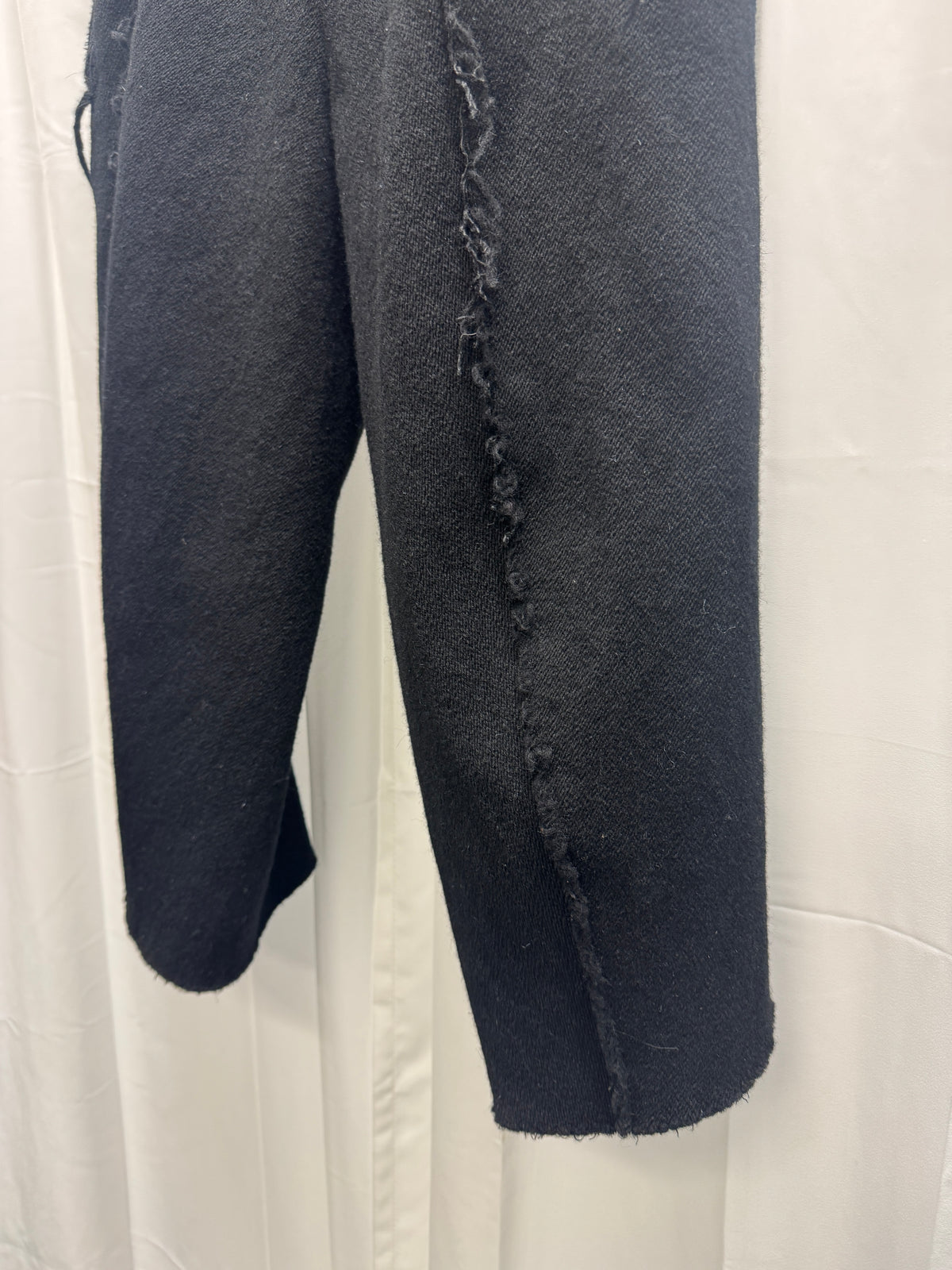 Carpe Diem 04W LM Altieri Layered Wool banana cropped trouser