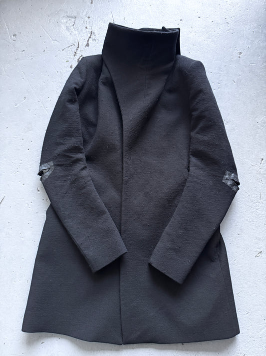 obscur aw14 inhale exhale / high neck wraparound elbow cutout coat M