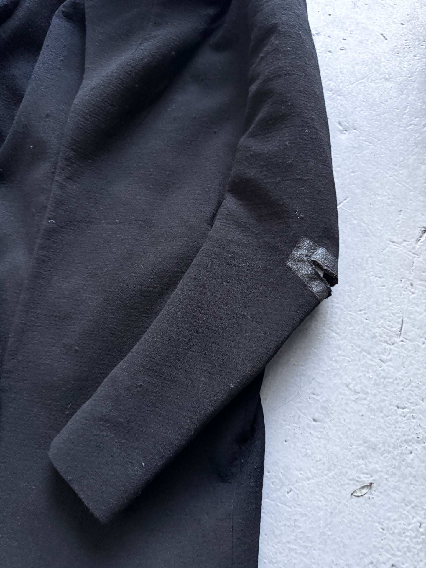 obscur aw14 inhale exhale / high neck wraparound elbow cutout coat M
