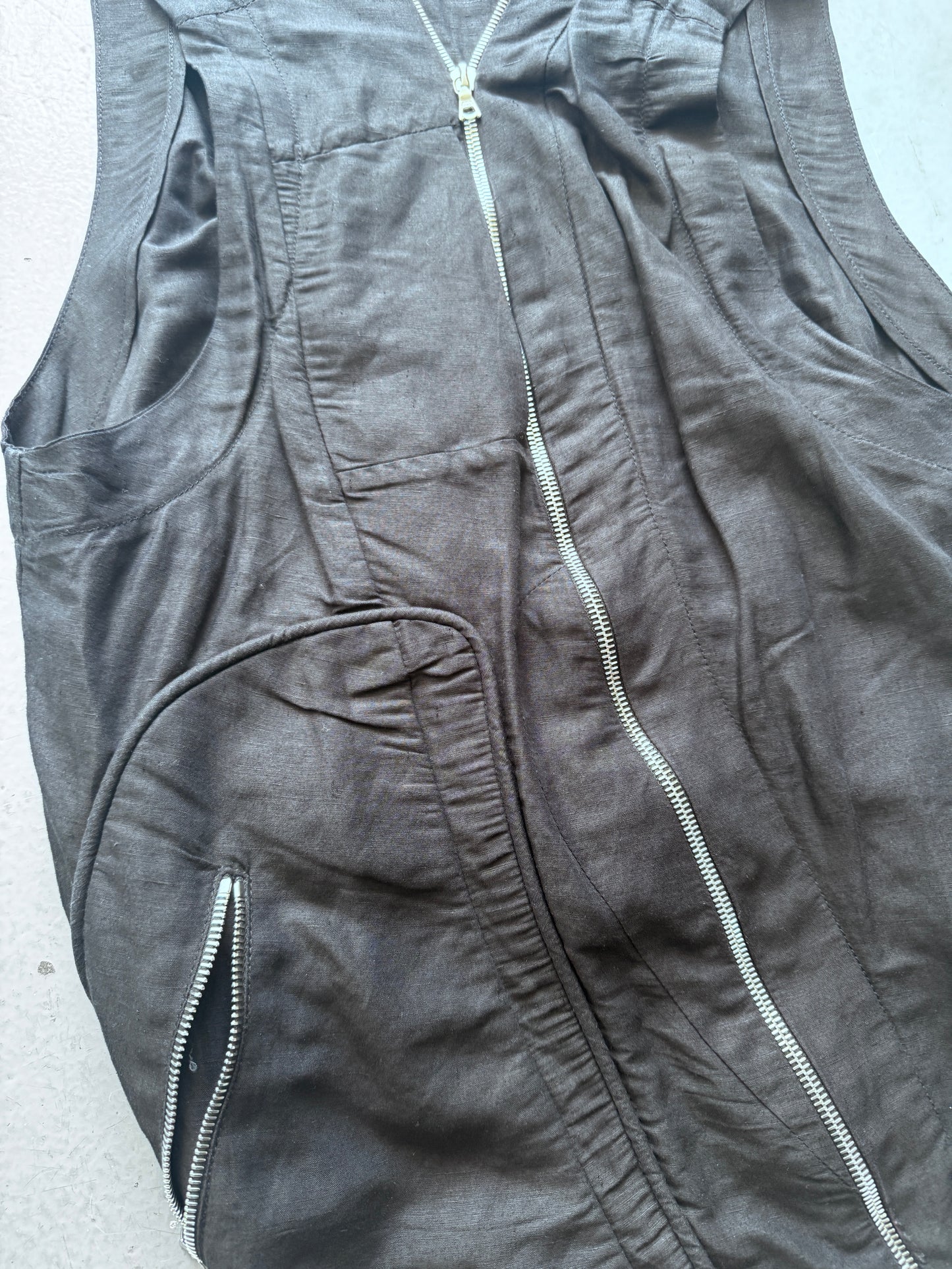 per gotesson linen boned pocket asymmetric vest M