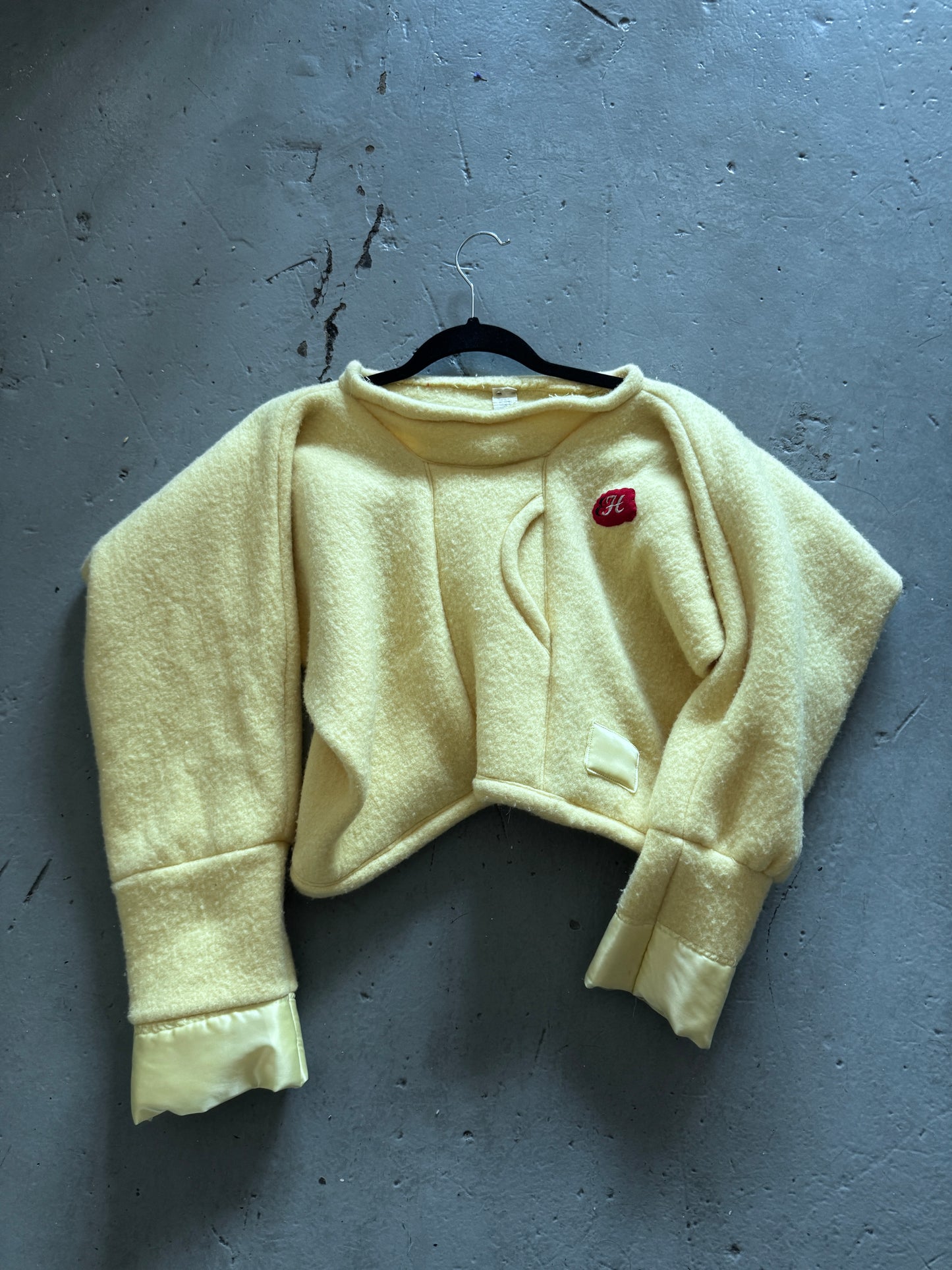 ellen poppy hill felt wool split top