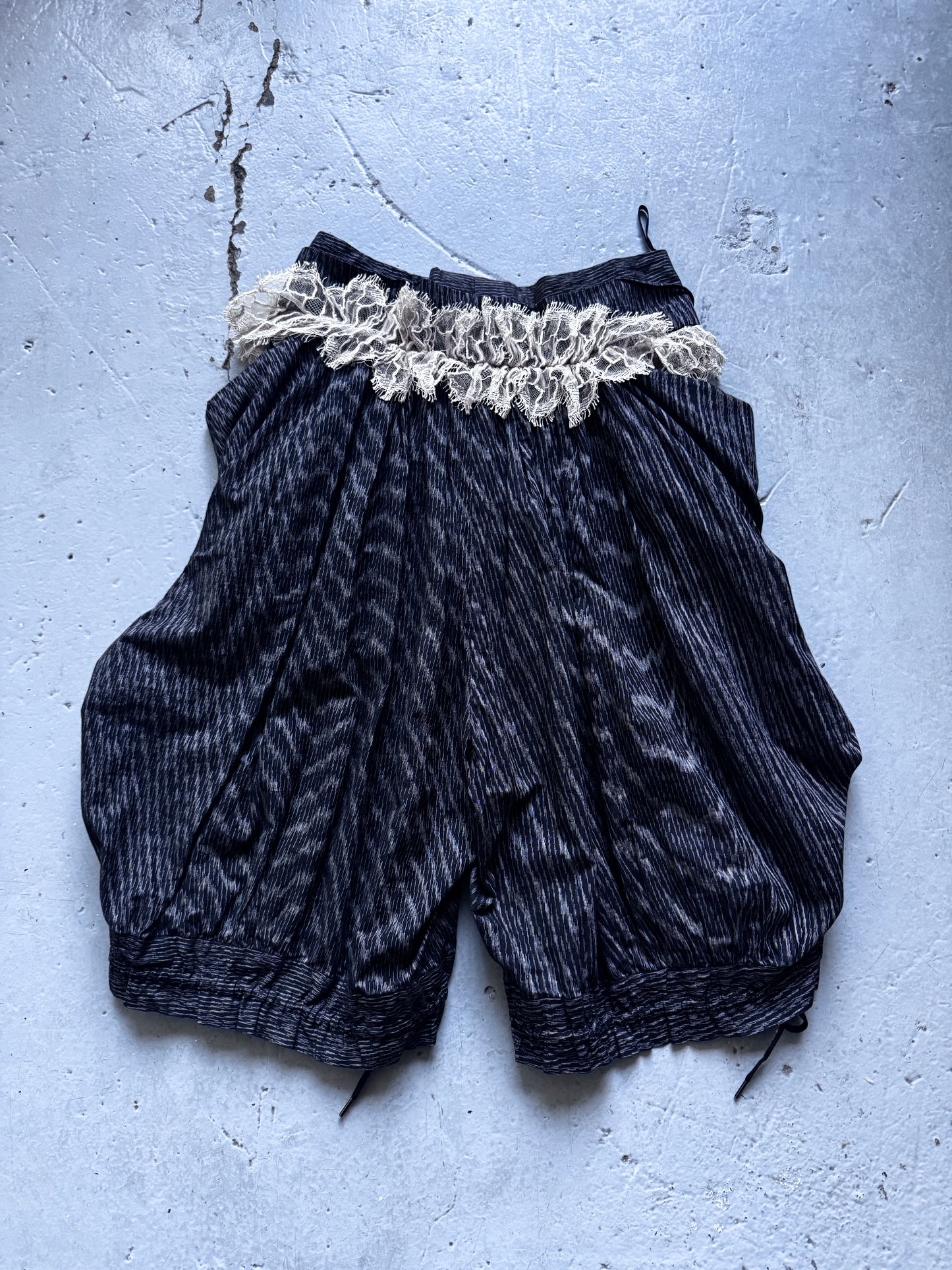 bernhard willhelm ruffle layer deformed shorts
