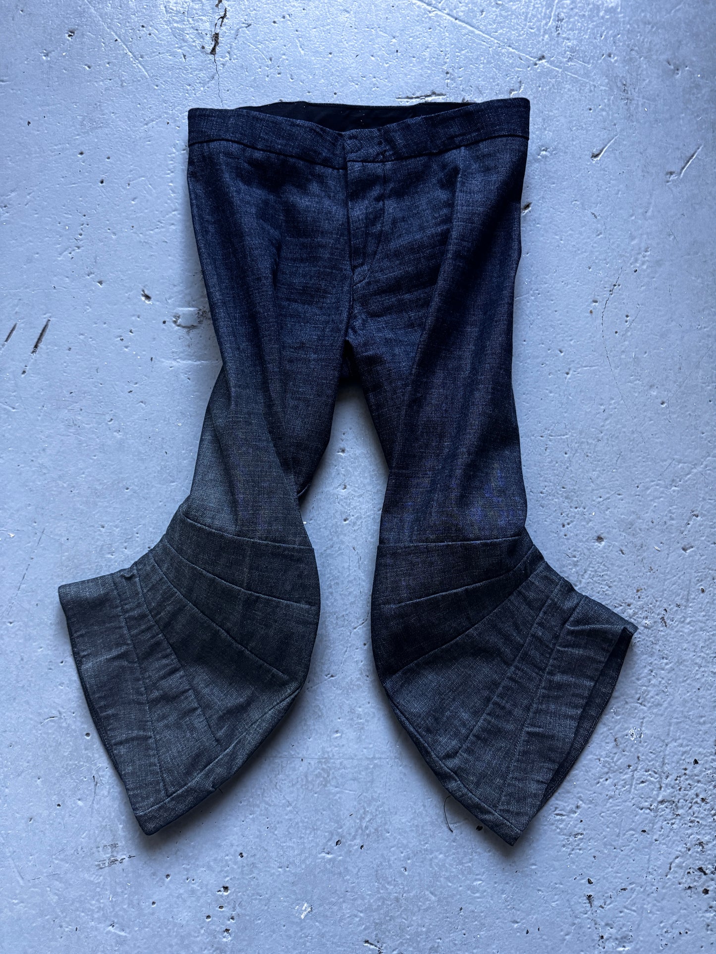 threeasfour twisted leg denim