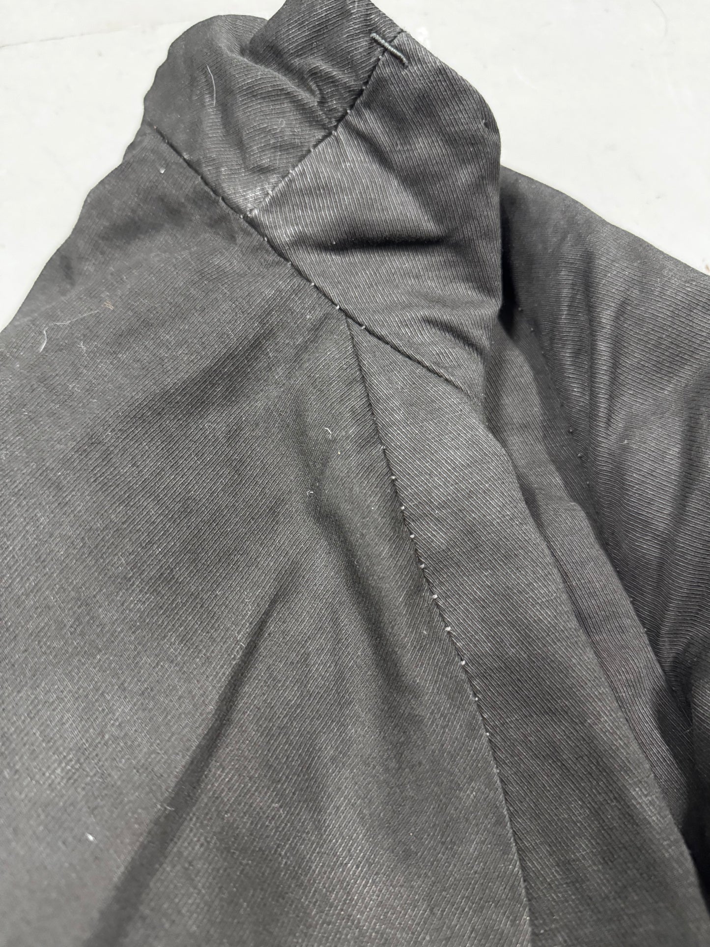 Layer-0 Crop Sleeve Scar Stitch Blazer