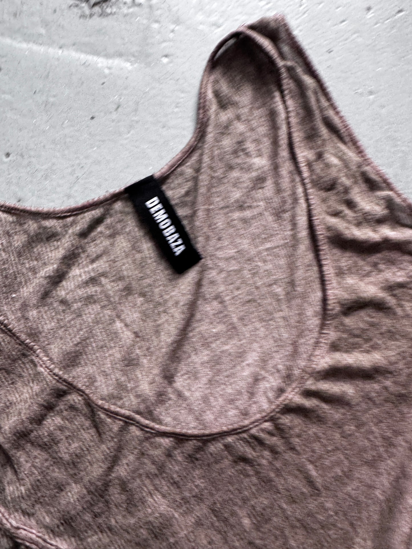 demobaza lightweight ribbed side drape tank top