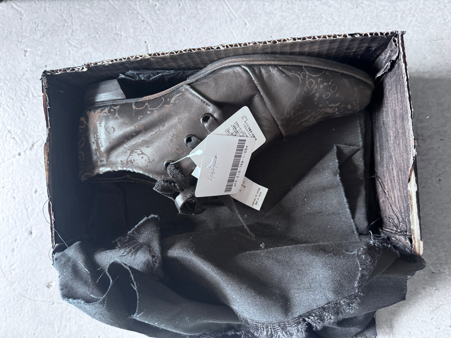 Atelier Inscrire x Yohji Yamamoto Scrunched Shoe