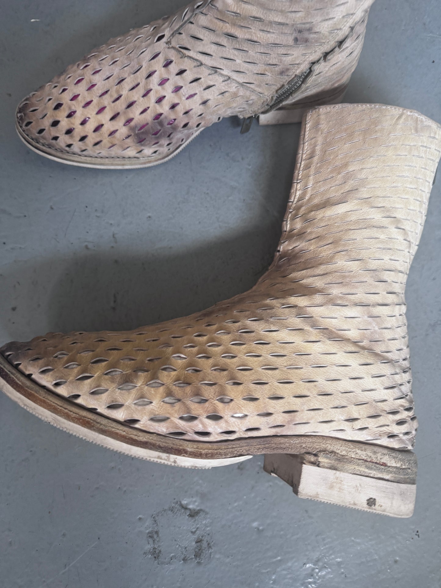 carol christian poell laser cut tornado boots 9