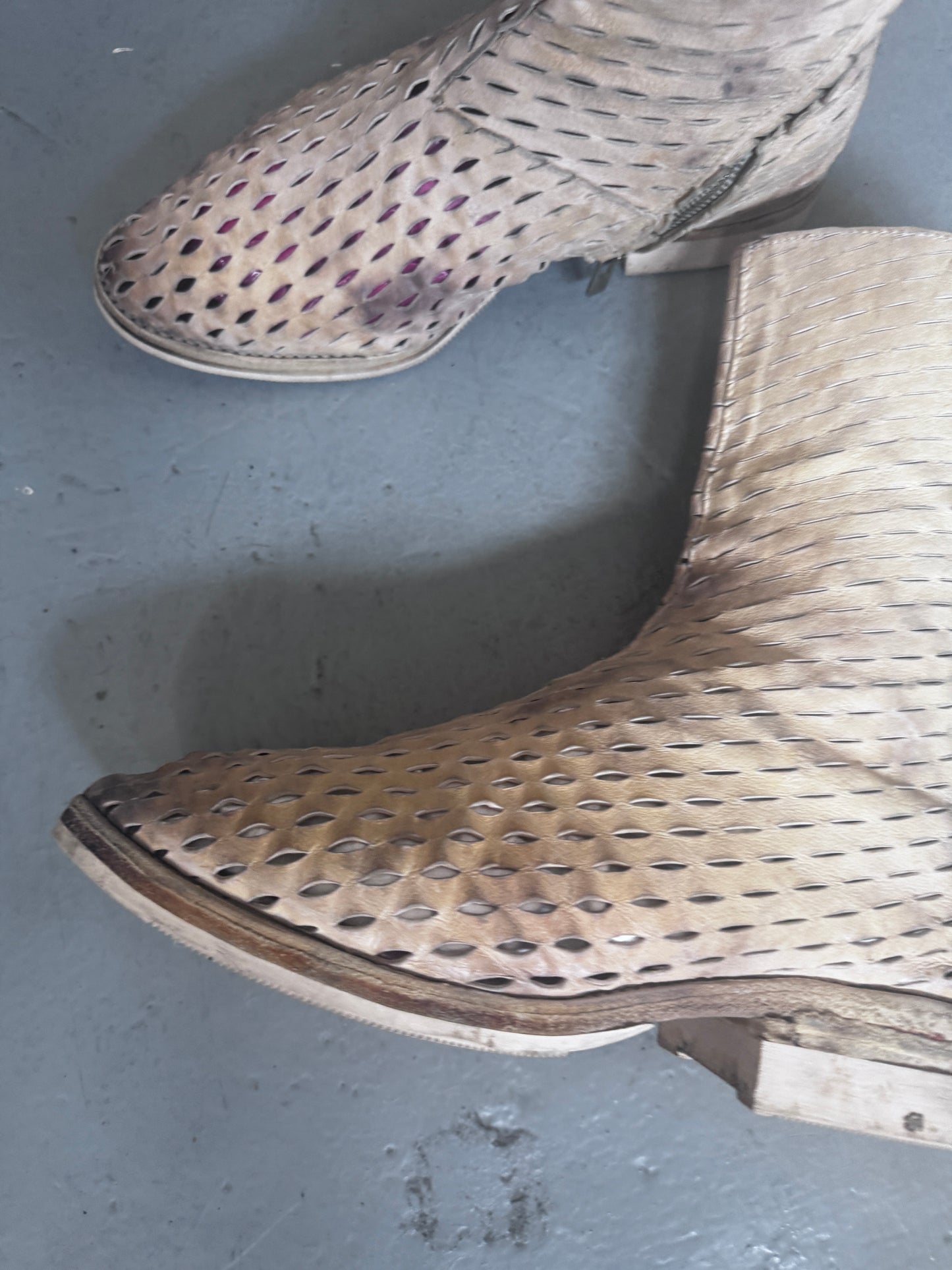 carol christian poell laser cut tornado boots 9